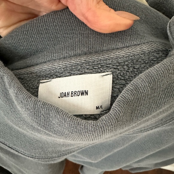 JOAH BROWN Turtleneck Sweatshirt - Picture 6 of 7